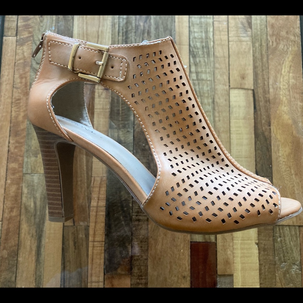Merona heels